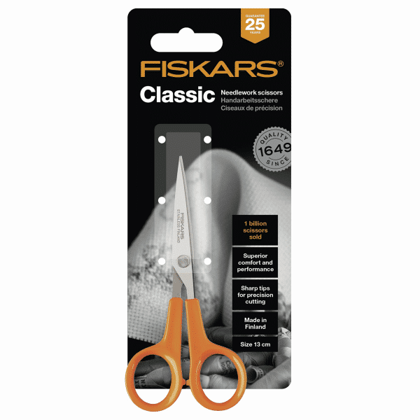 Fiskars - Classic Needlework Scissors 13cm 1